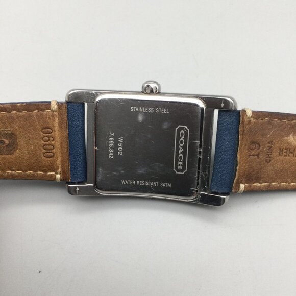 Coach Tank WatchWomen 25mm Silver Tone Blue Logo Dial Leather Band New Battery - Picture 10 of 15